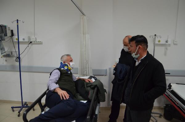 Yolcu otobüsü devrildi. Onlarca yaralı var - Resim : 3