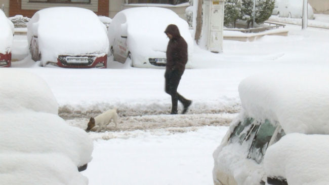 Balıkesir’de rekor kar yağışı - Resim : 2