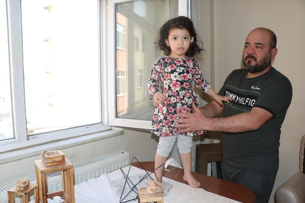 Çamaşır ipi hayat kurtardı - Resim : 2