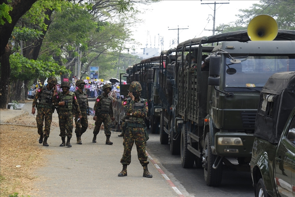 Myanmar'da ölü sayısı artıyor - Resim : 9