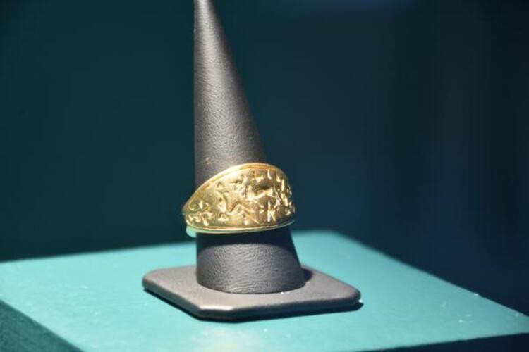 Tarlanın ortasında buldu araba parasına sattı. Sivas görmek için kuyrukta - Resim : 6