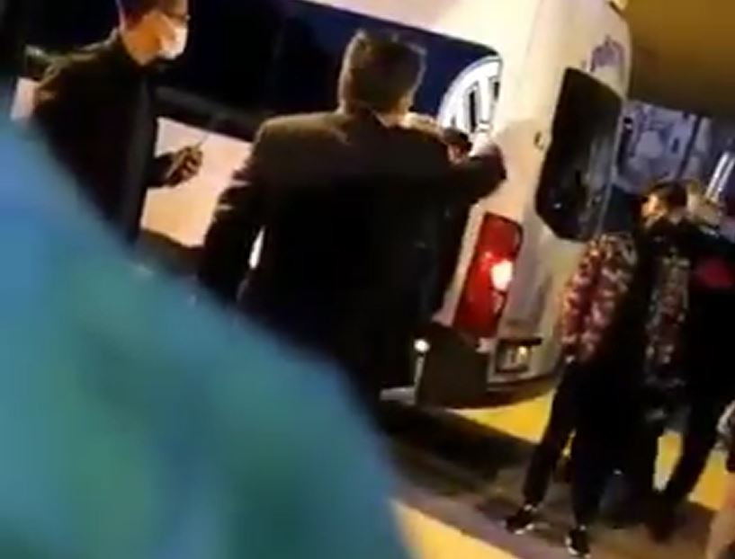 Yılın kaymakamı seçilmişti Ali Murat Kayhan vatandaşa demediğini bırakmadı - Resim : 1