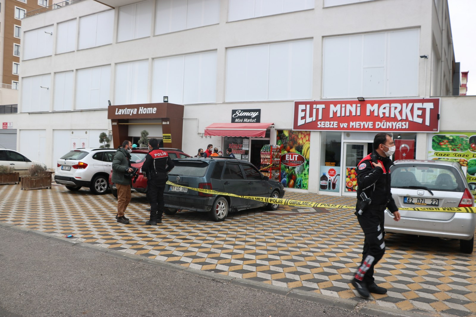 Sibel öğretmene koca kurşunu - Resim : 1