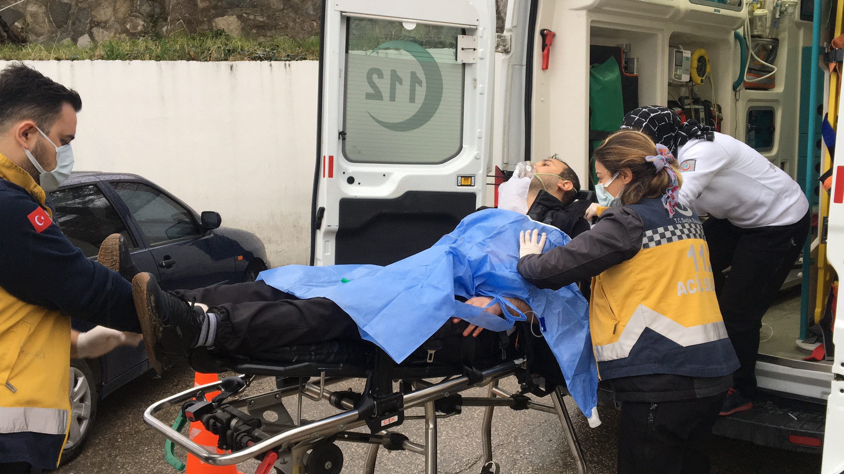 30 dakikada tanımadığı 3 kişiyi bıçakladı - Resim : 4