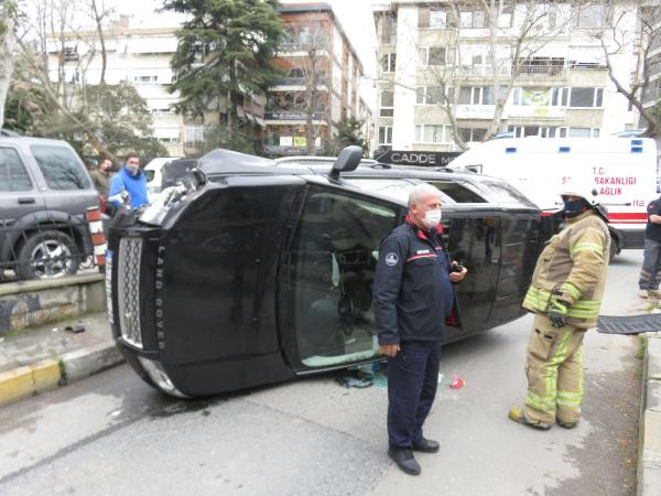 Kaza yapan kadın hüngür hüngür ağladı - Resim : 7