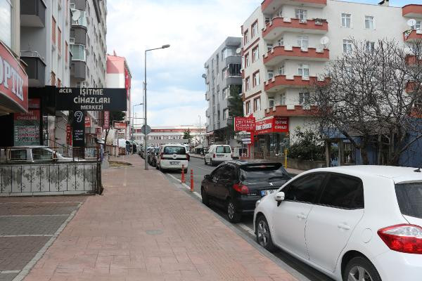 Samsun'da kaldırımda yürürken doğum yaptı. İmdadına esnaf yetişti - Resim : 5