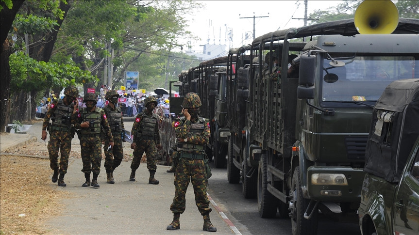 Myanmar'da tablo ağırlaşıyor. 217 gösterici öldü - Resim : 2