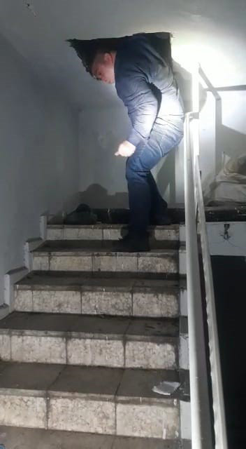 Kamerada baskını seyrediyorlardı - Resim : 4