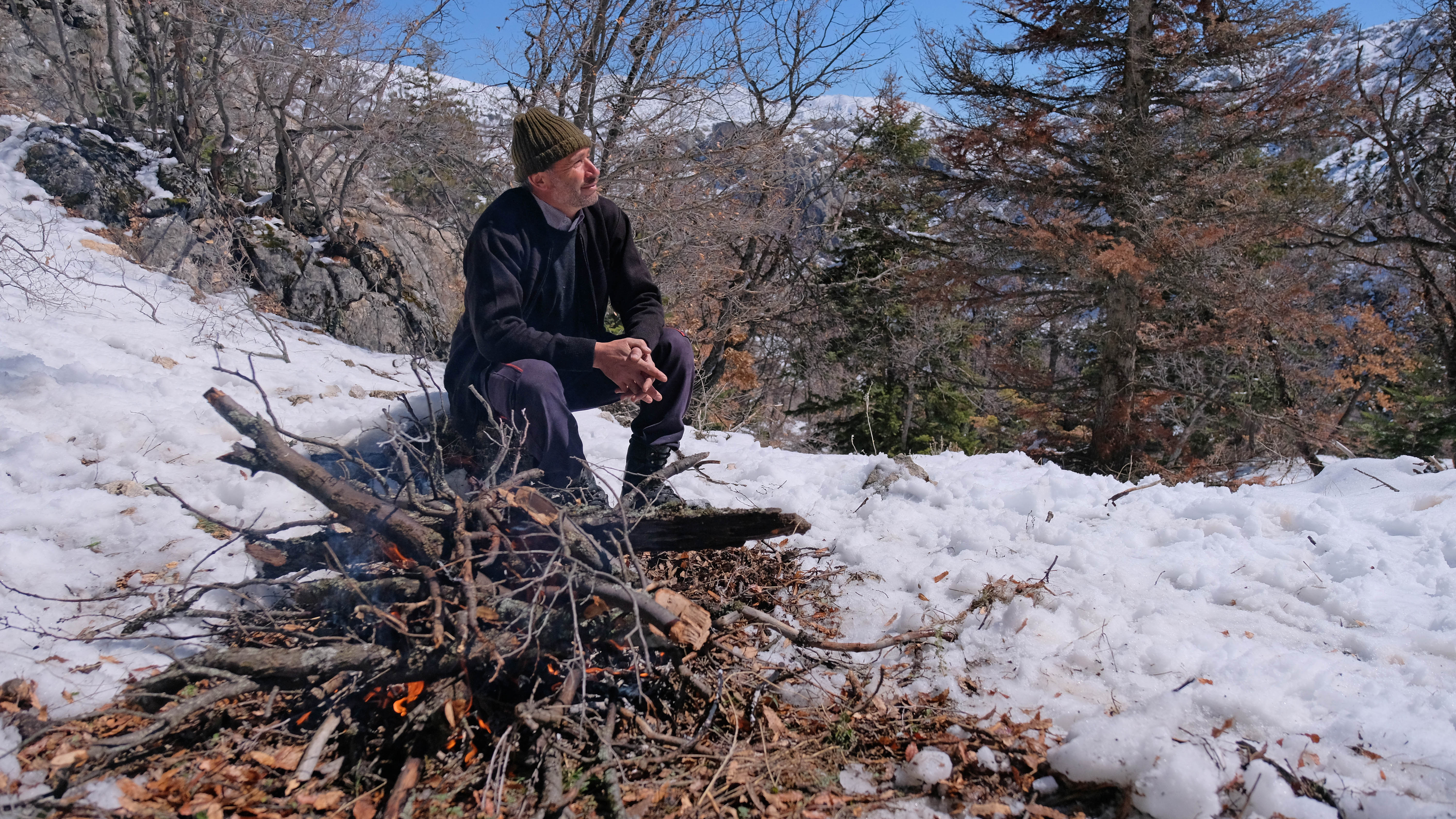 Hayrete düşüren hikaye. Babası 6 yaşında Toroslar'a bıraktı 9 yıl dağlarda yaşadı - Resim : 7