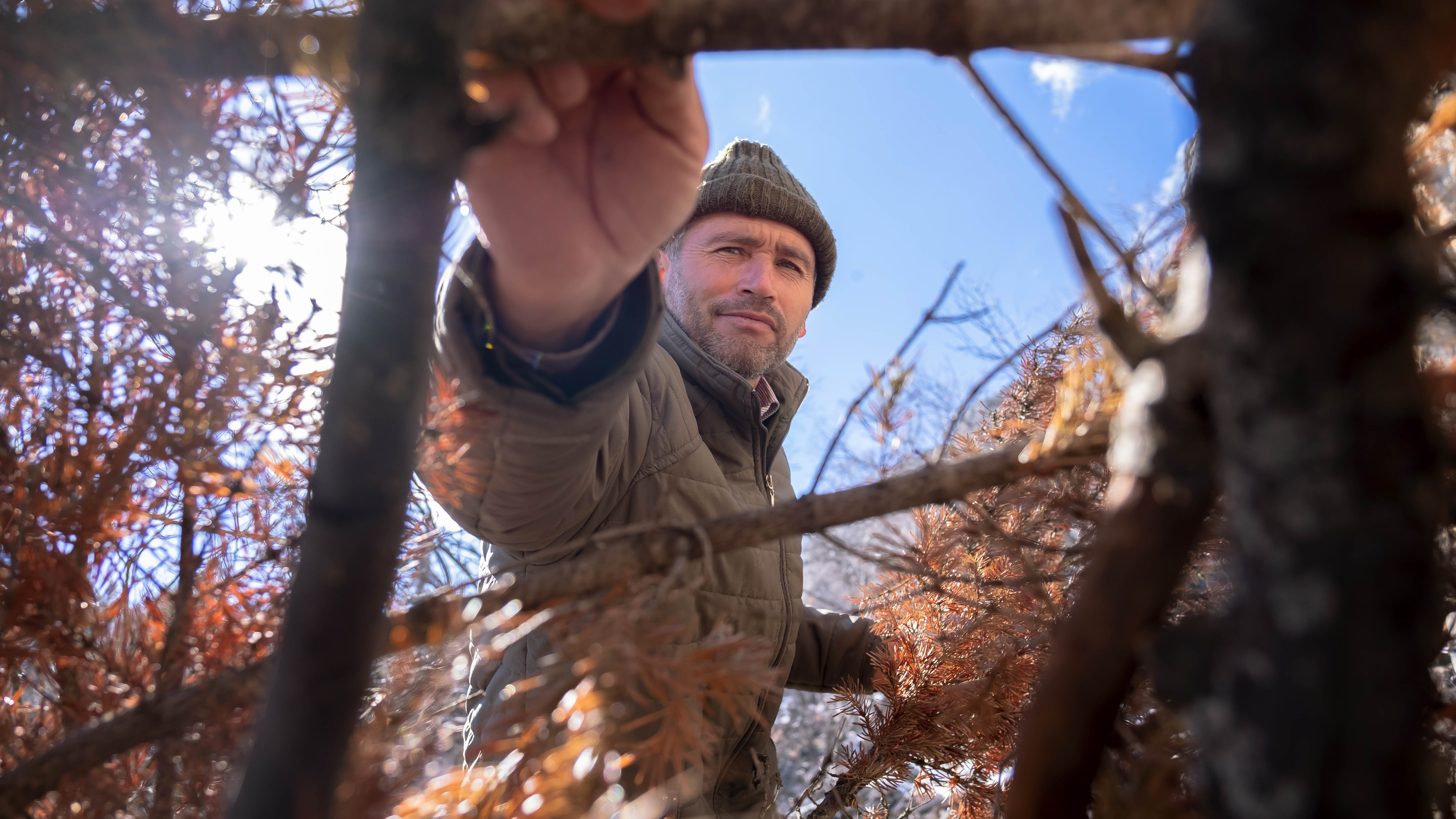 Hayrete düşüren hikaye. Babası 6 yaşında Toroslar'a bıraktı 9 yıl dağlarda yaşadı - Resim : 6
