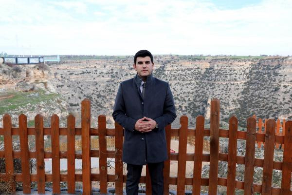 Yürümek cesaret istiyor seyredenlerin içi çekiliyor - Resim : 6