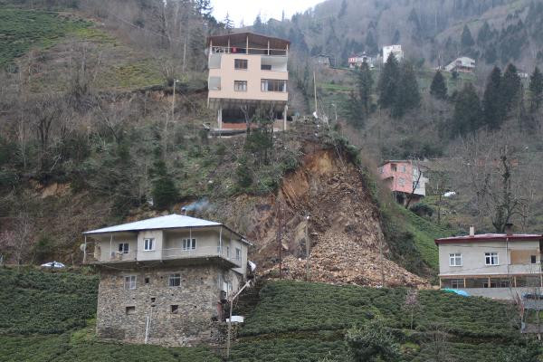 Rize'de korkutan görüntü. 2 gün önce taşındılar kabusu yaşadılar - Resim : 3