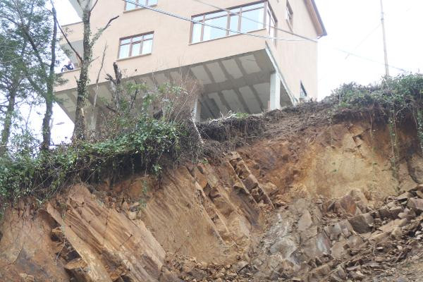 Rize'de korkutan görüntü. 2 gün önce taşındılar kabusu yaşadılar - Resim : 5