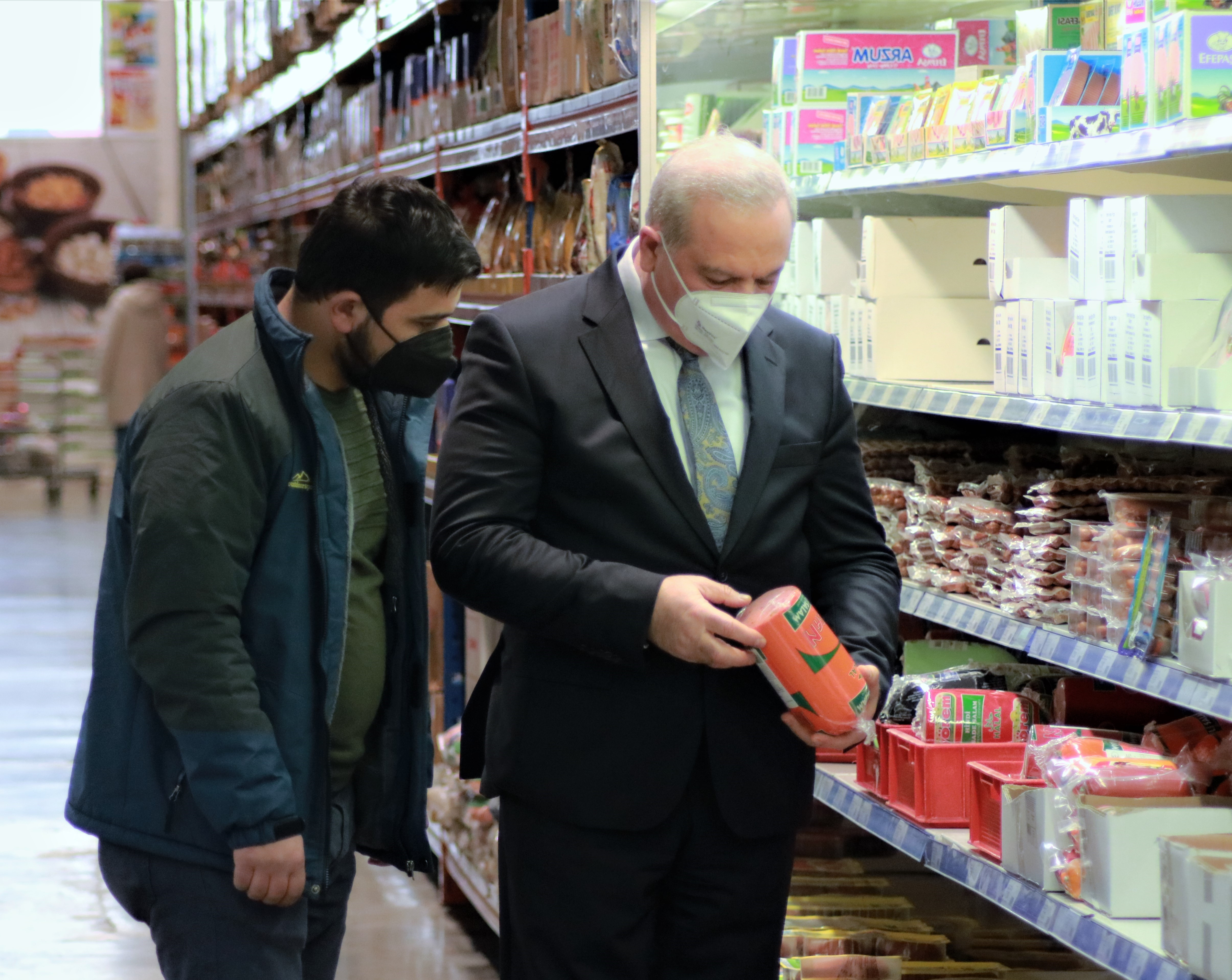 Traktör parası için gitti ülkenin en zenginleri arasına girdi. Forbes müthiş Türk'ün başarı öyküsünü kapağına taşıdı - Resim : 5