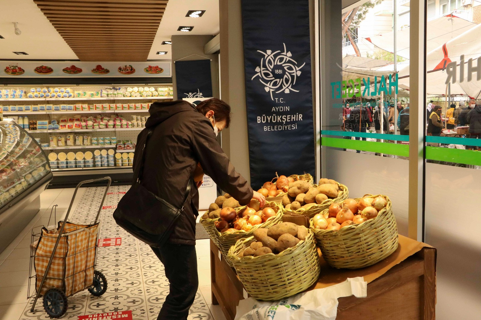 Aydın Büyükşehir'den üreticiye destek - Resim : 1