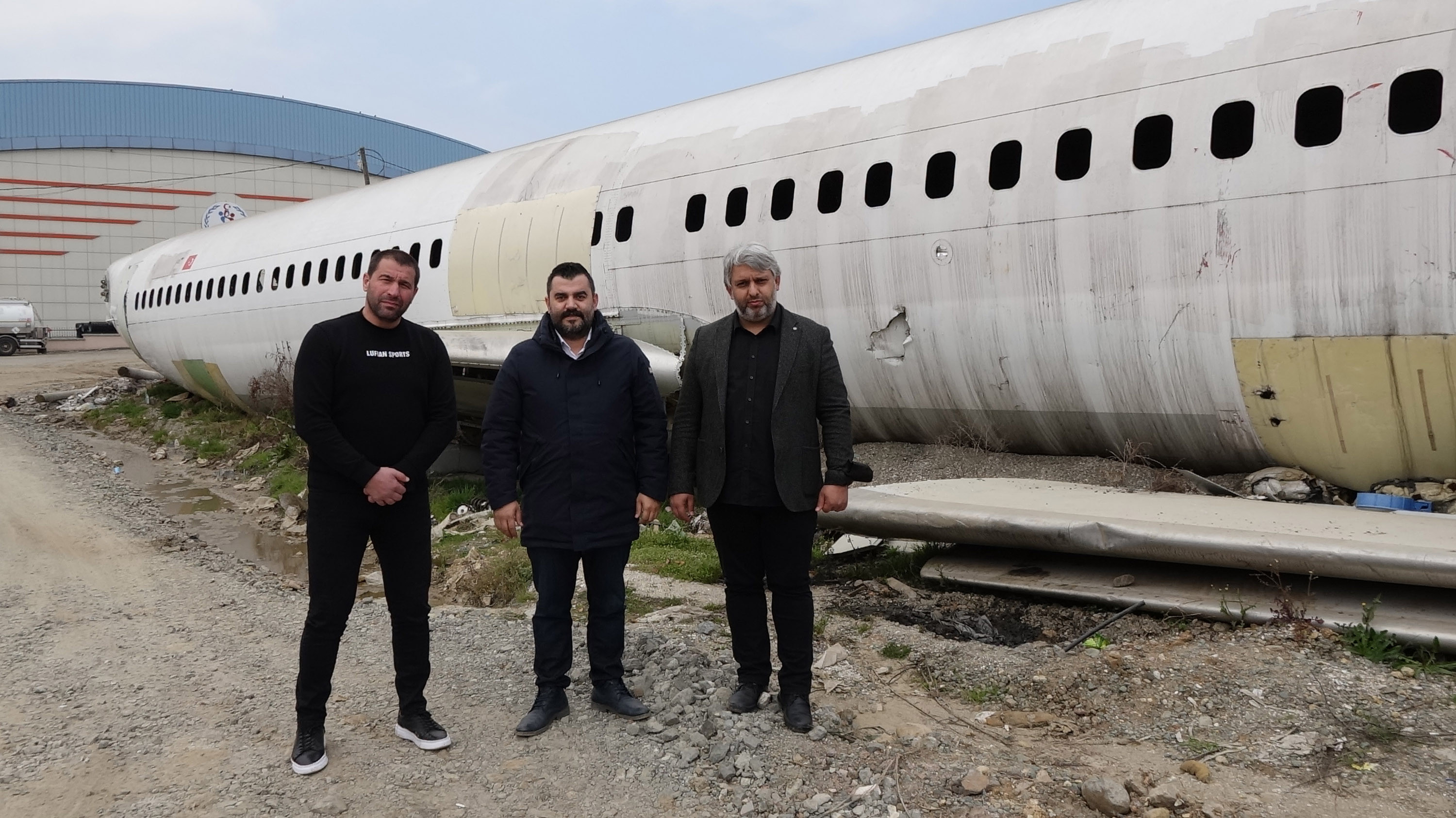 Trabzon'da kaza yapan uçağa talip çıktı. Bakın uçağa ne yapacak - Resim : 3