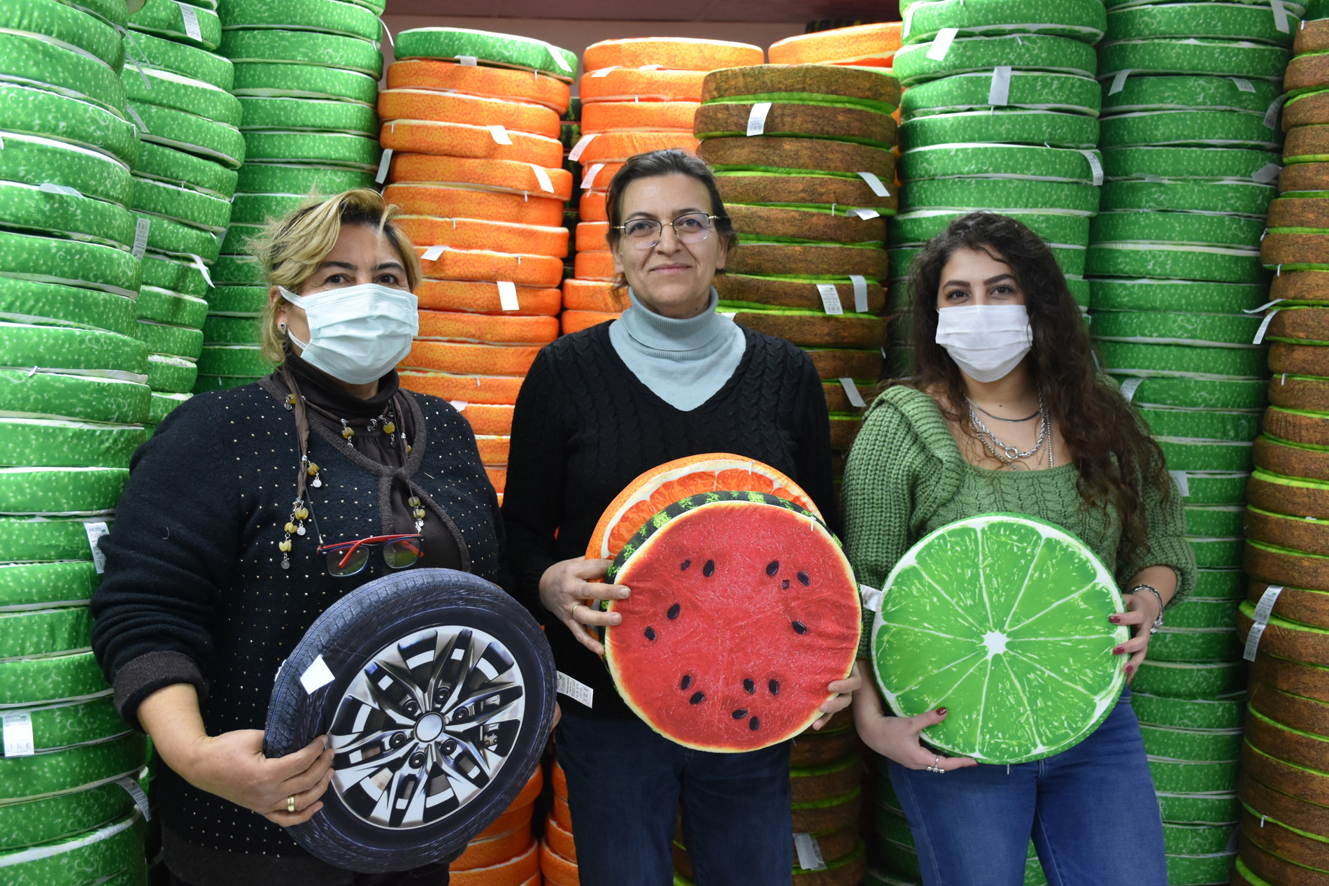 Aksaray'da 7 kadın altınlarını satıp iş kurdu. Şimdi de siparişlere yetişemiyorlar - Resim : 2