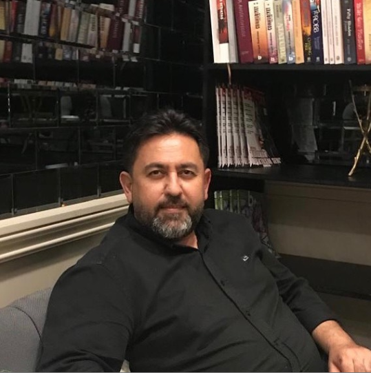 Ünlü spor yazarı korona virüse yakalandı. Ailesiyle birlikte karantinaya alındı - Resim : 2