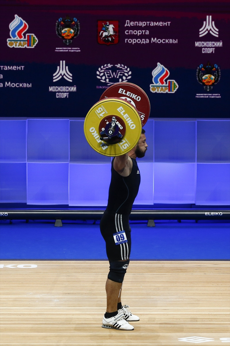 Türk halterci Avrupa şampiyonu oldu. Evine yalnız mı gidecek - Resim : 5