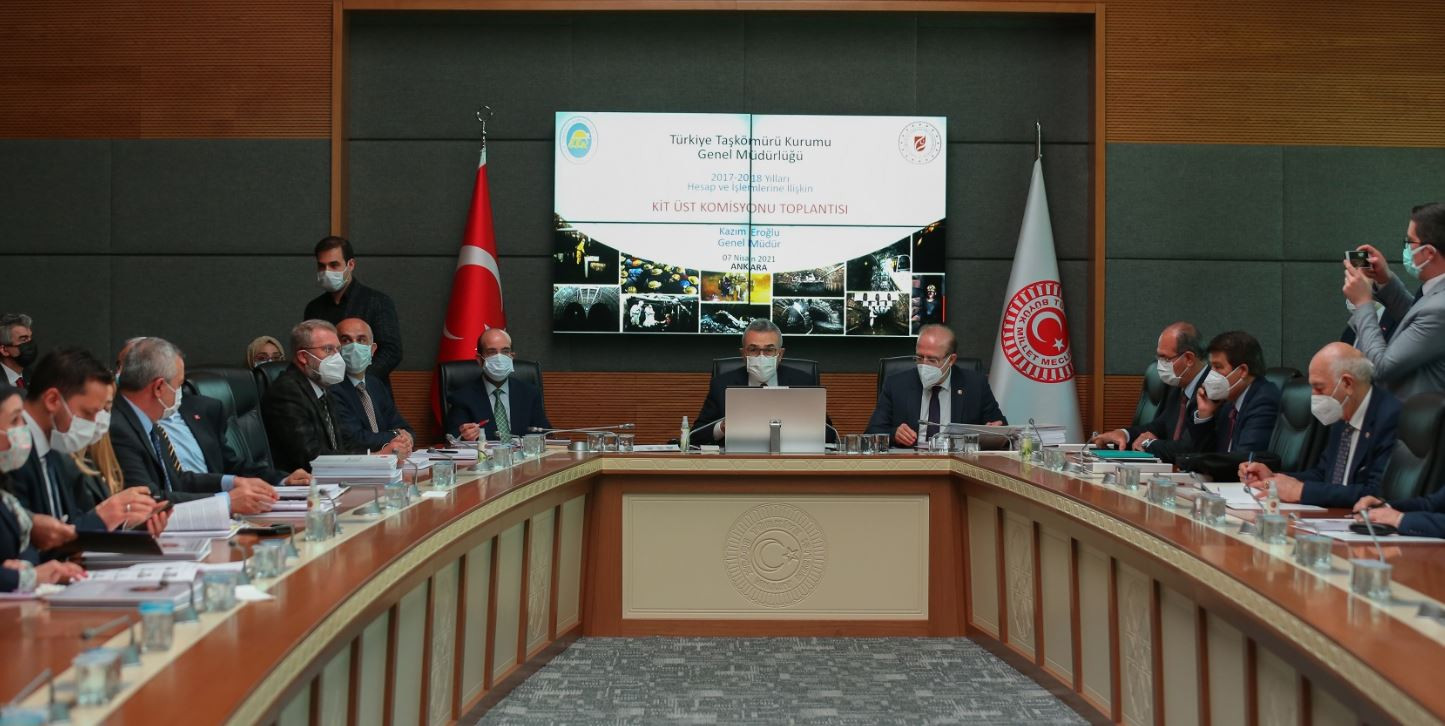 Madenler bir yılda 1.3 milyar lira zarar etti - Resim : 1