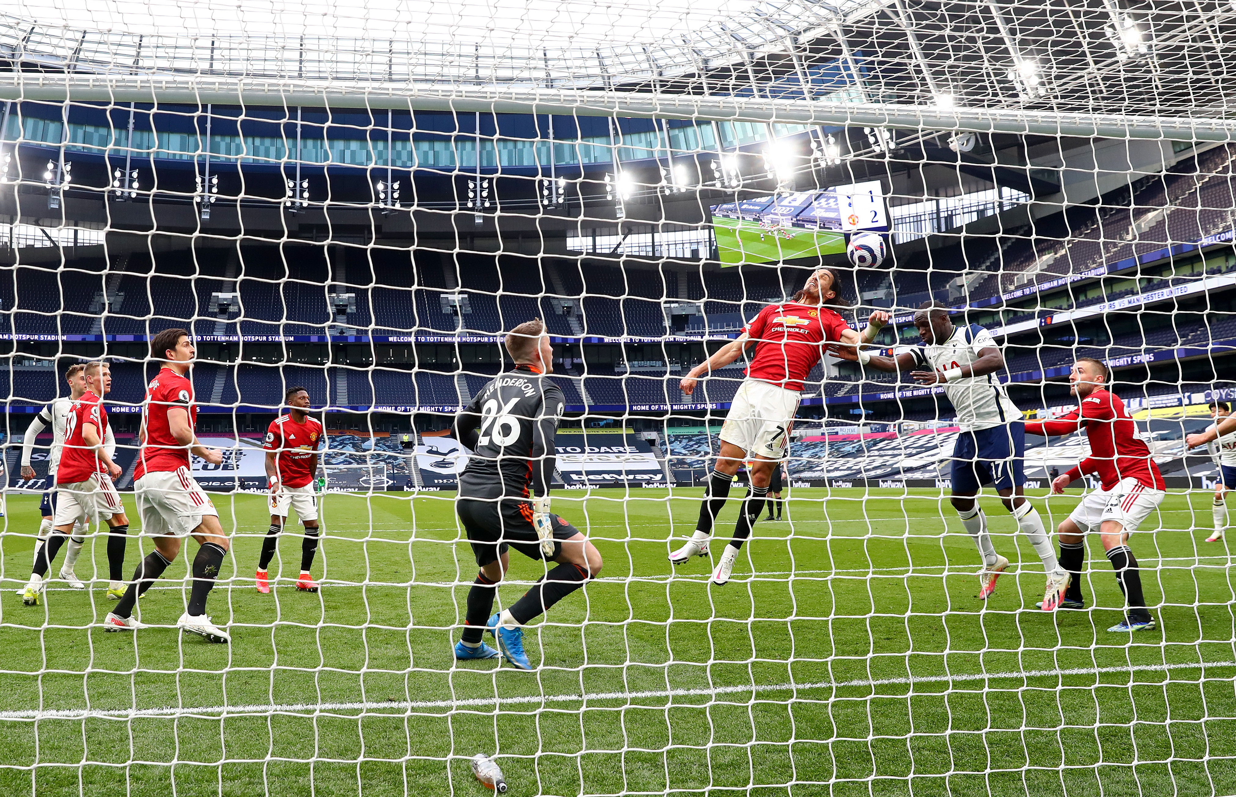 United, Tottenham'a acımadı - Resim : 1