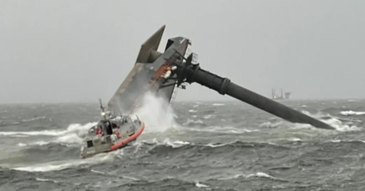 ABD’de tekne alabora oldu: 12 kayıp - Resim : 1