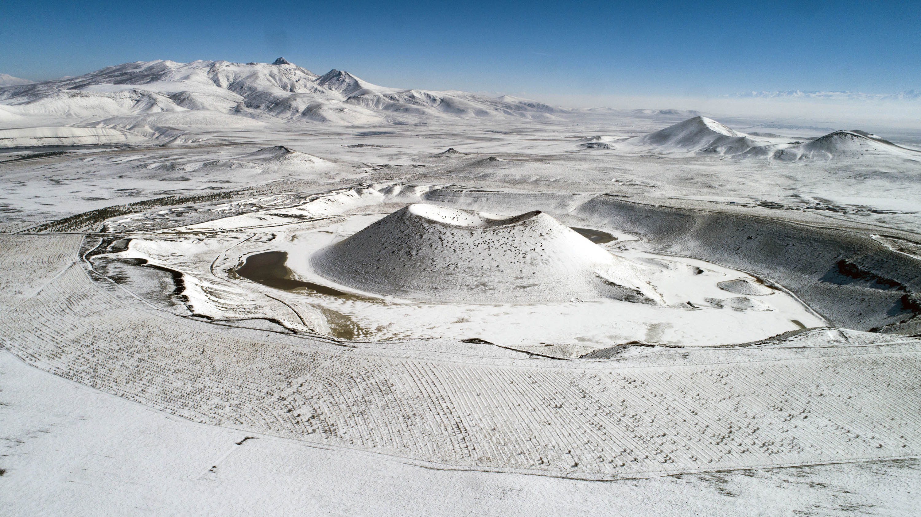 Meke Gölü'nü 2 milyon metreküp su hayata döndürecek. Bu kez taşıma suyla değirmen dönecek - Resim : 8