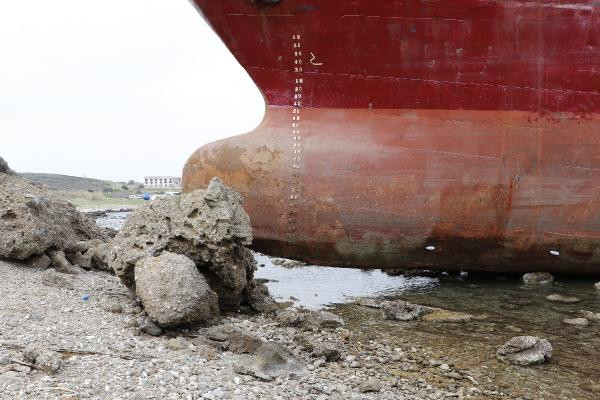 Çanakkale'de kargo gemisi karaya oturdu - Resim : 6