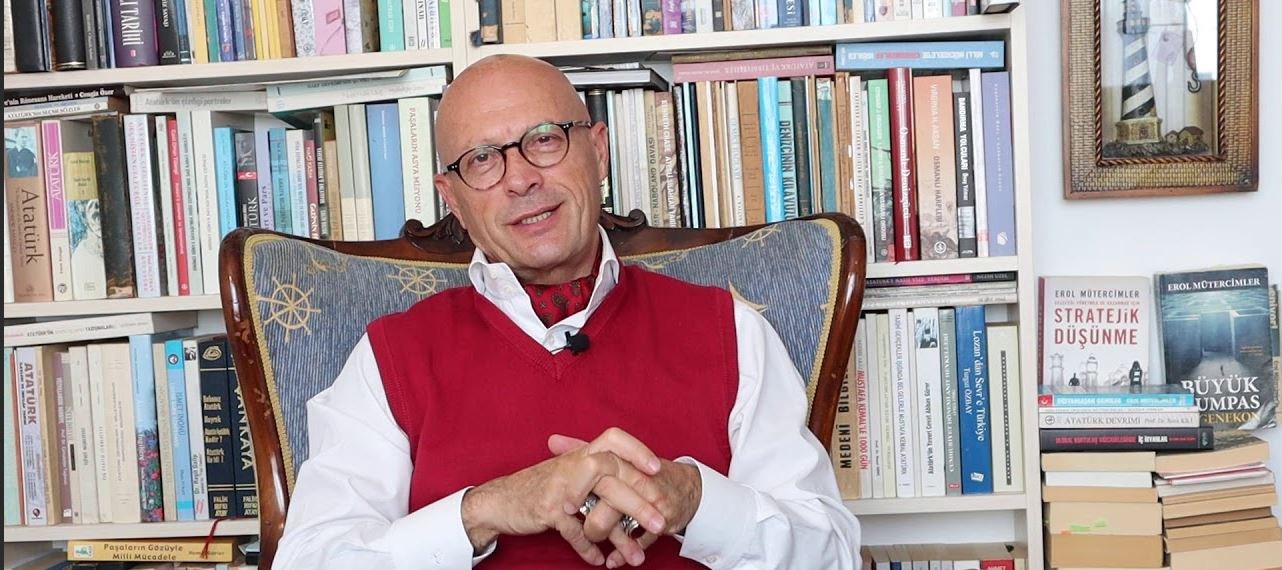 Erol Mütercimler'e hapis cezası - Resim : 1