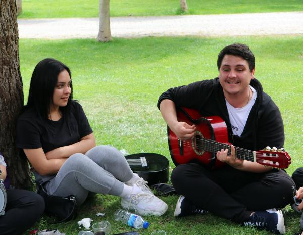 Adana'da termometre 41 dereceyi gösterdi - Resim : 3