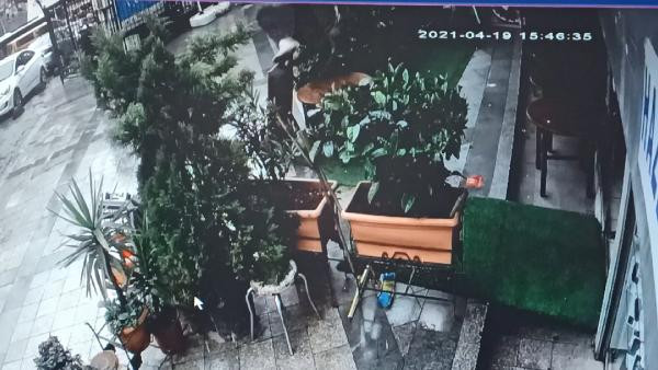 Polisten kaçarken yere çakıldı - Resim : 2