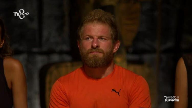 Survivor'da iddialı isim elendi konseydeki herkes şoke oldu. Acun Ilıcalı yemek yerken yakalanan İsmail Balaban'a cezayı kesti - Resim : 1