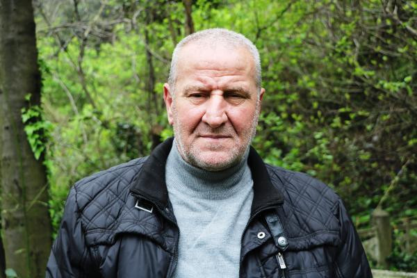 6 yıl önce ölen kadının mezarındaki mermerler çalındı - Resim : 4