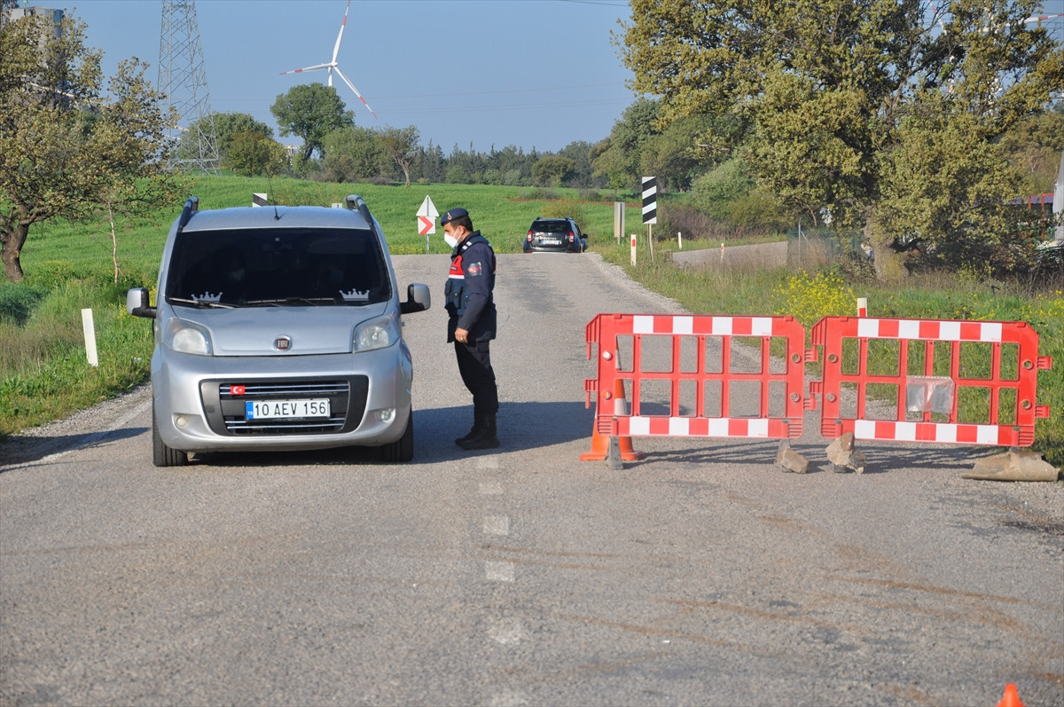 Çanakkale'de bir köy karantinaya alındı (26 Nisan 2021) - Resim : 5