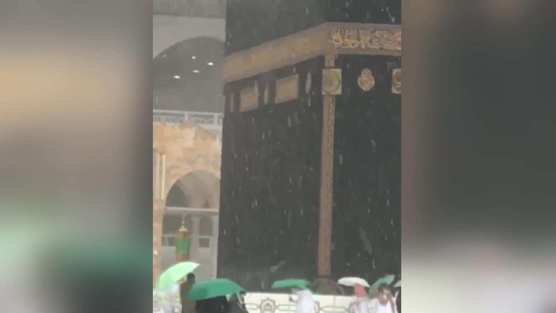 Mekke'yi önce dolu sonra sel vurdu - Resim : 5