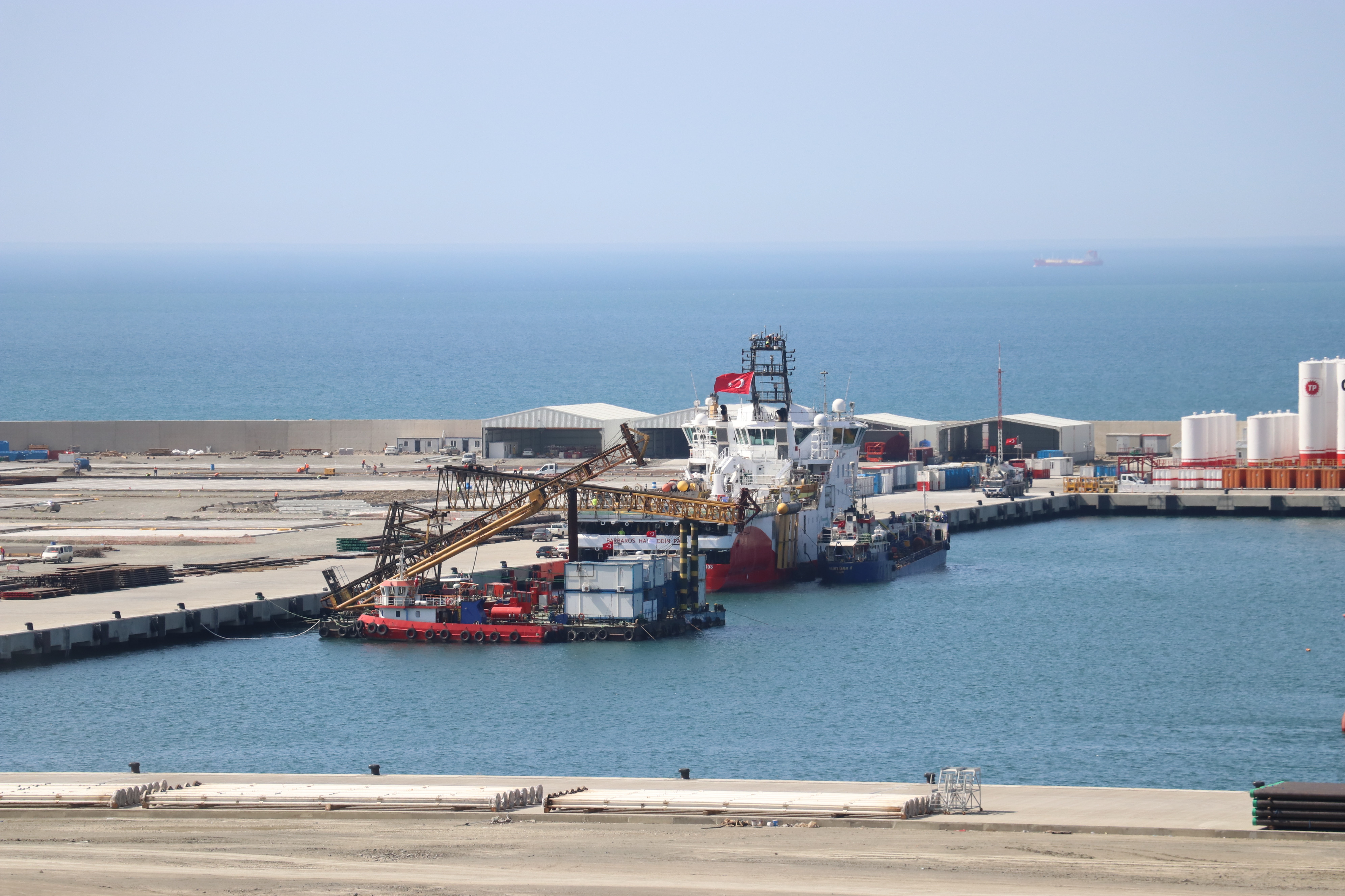 Barbaros Hayrettin Paşa sismik araştırma gemisi Filyos Limanı'na geldi - Resim : 3