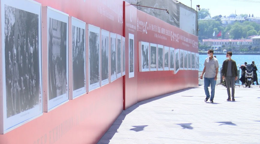 Galata Rıhtımı'nda "16 Mayıs İlk Adım" sergisi - Resim : 4
