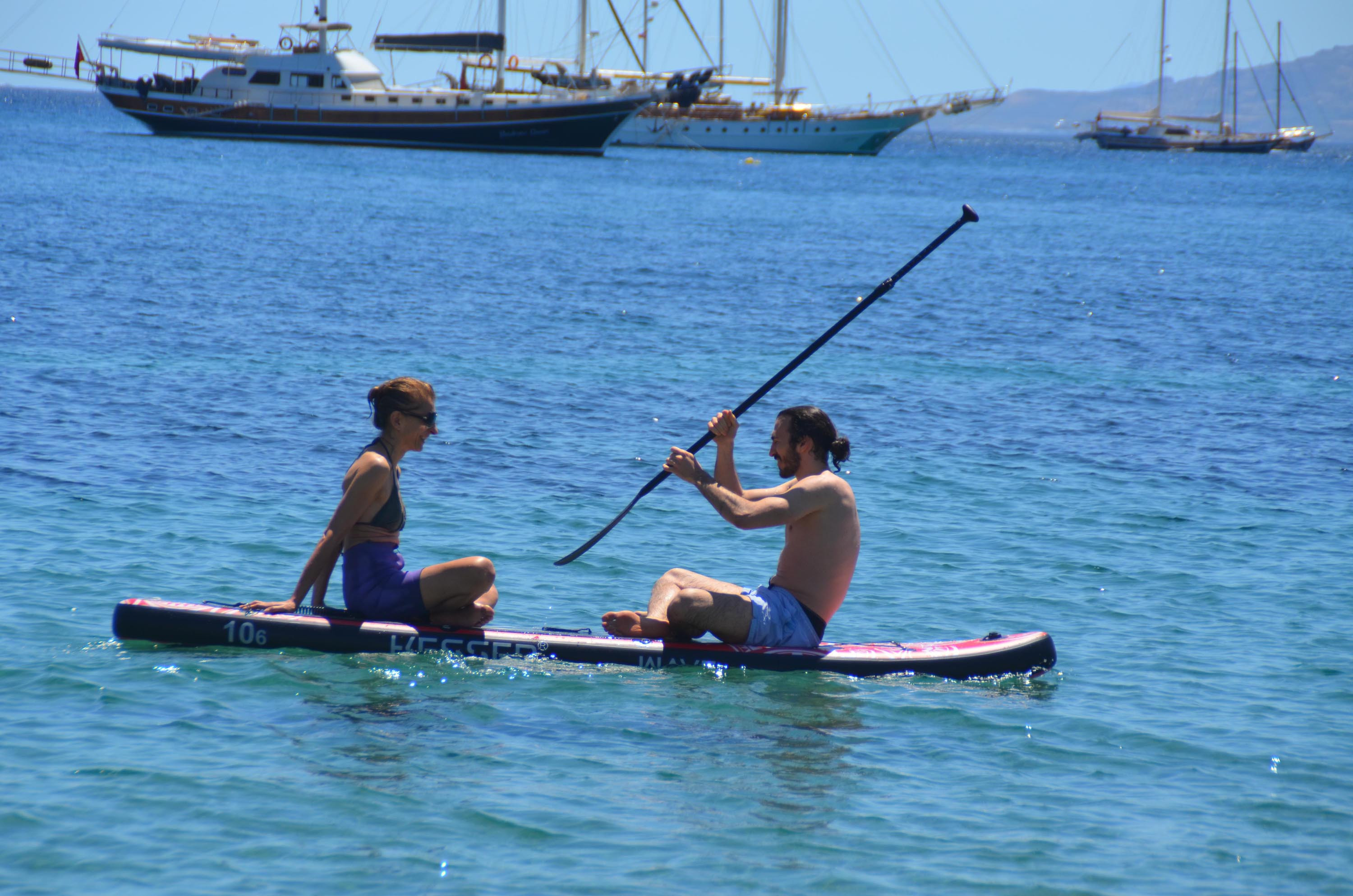 Bodrum'da kıyıları bu sefer Türkler doldurdu. Tam kapanma biter bitmez sahillere akın ettiler - Resim : 8
