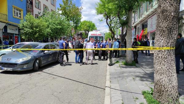 Kars'ın göbeğinde silahlı çatışma - Resim : 5