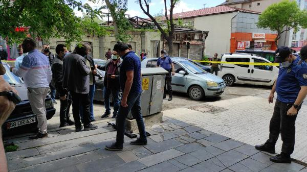 Kars'ın göbeğinde silahlı çatışma - Resim : 8