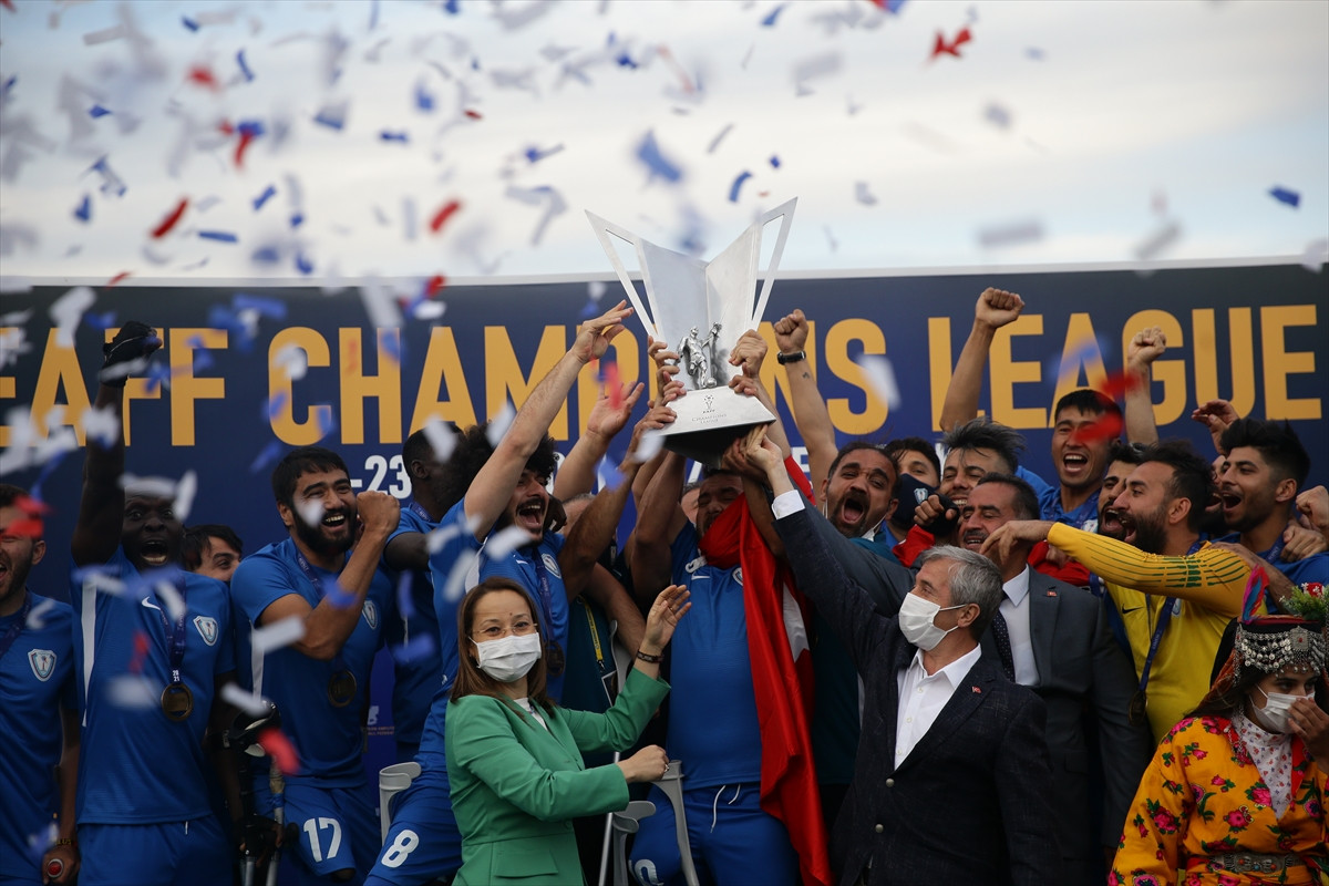 Avrupa'nın en büyüğü Şahinbey Belediyespor - Resim : 2