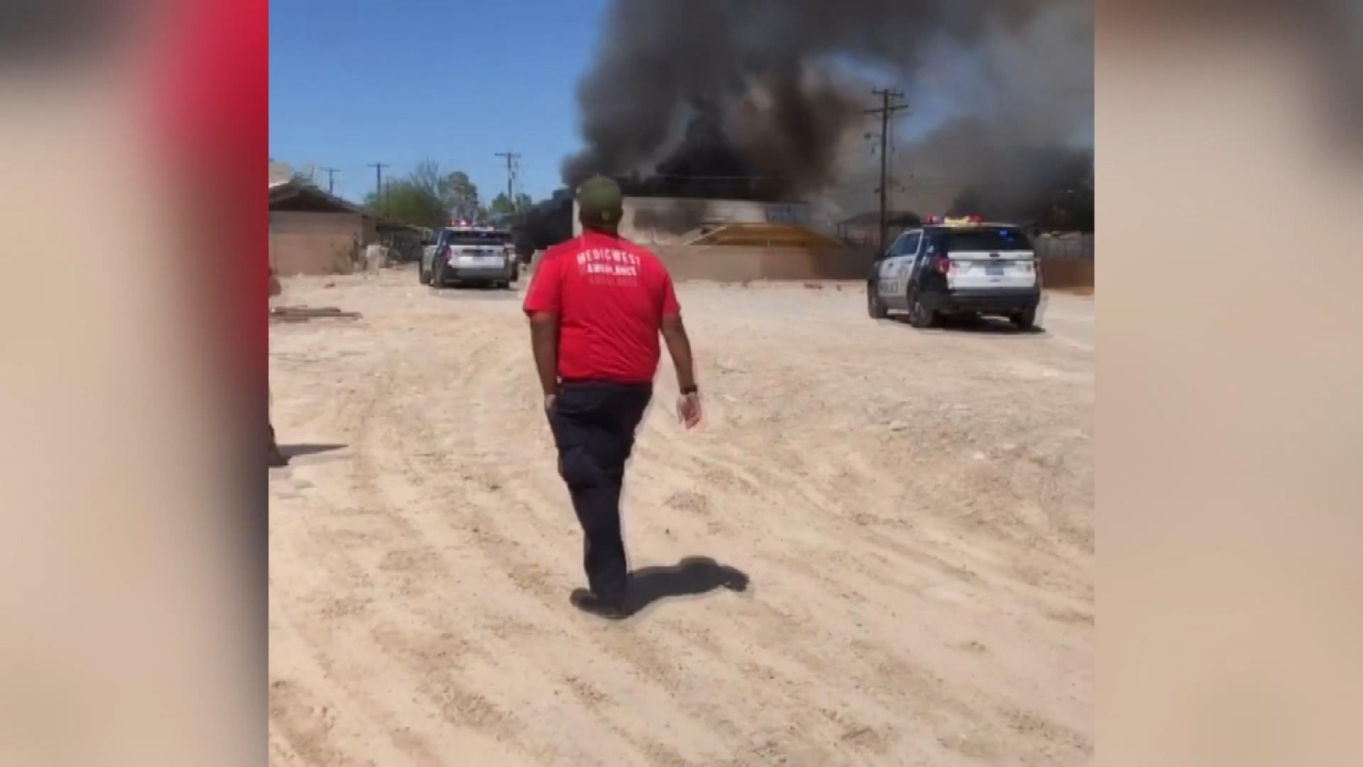 ABD’de askeri uçak düştü - Resim : 4