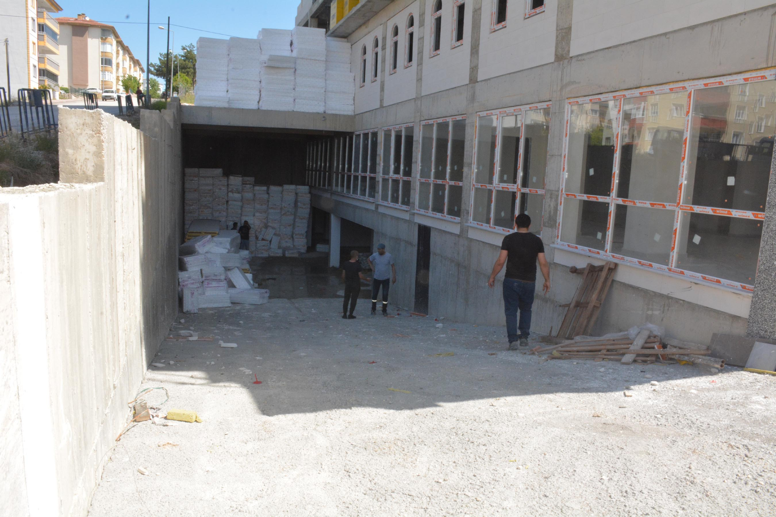 Asansör boşluğu can aldı (25 Mayıs 2021) - Resim : 6