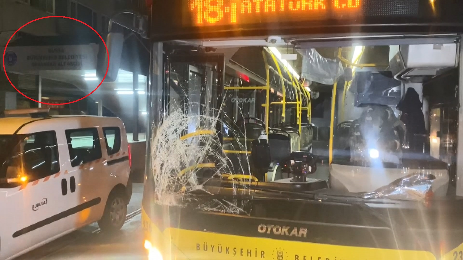 5 metre yürümemek için otobüsün altında kaldı - Resim : 2