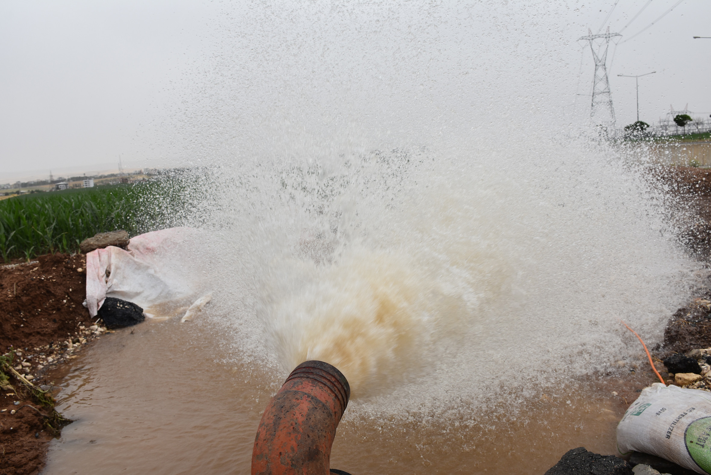 Batman'da çiftçilere vahşi sulama uyarısı - Resim : 1