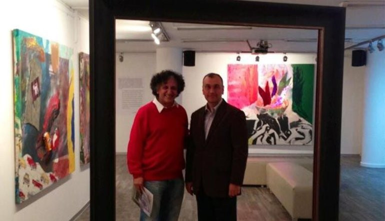 ‘Görünmez heykel’ 157 bin liraya satıldı. Murat Ülker ‘Boş çerçeve’ye 125 bin dolar ödemişti - Resim : 3