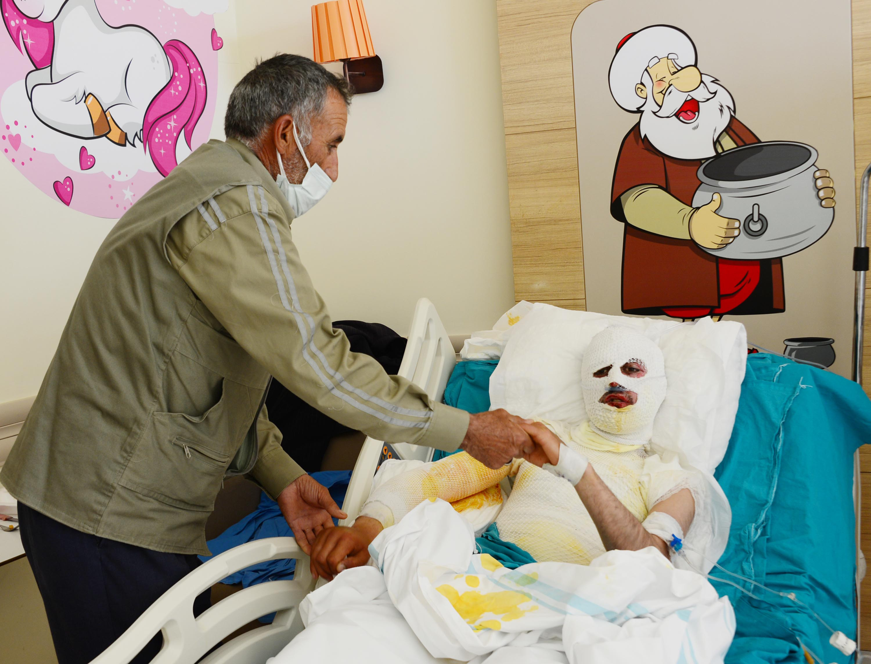 Talihsiz çoban hastanelik oldu - Resim : 2