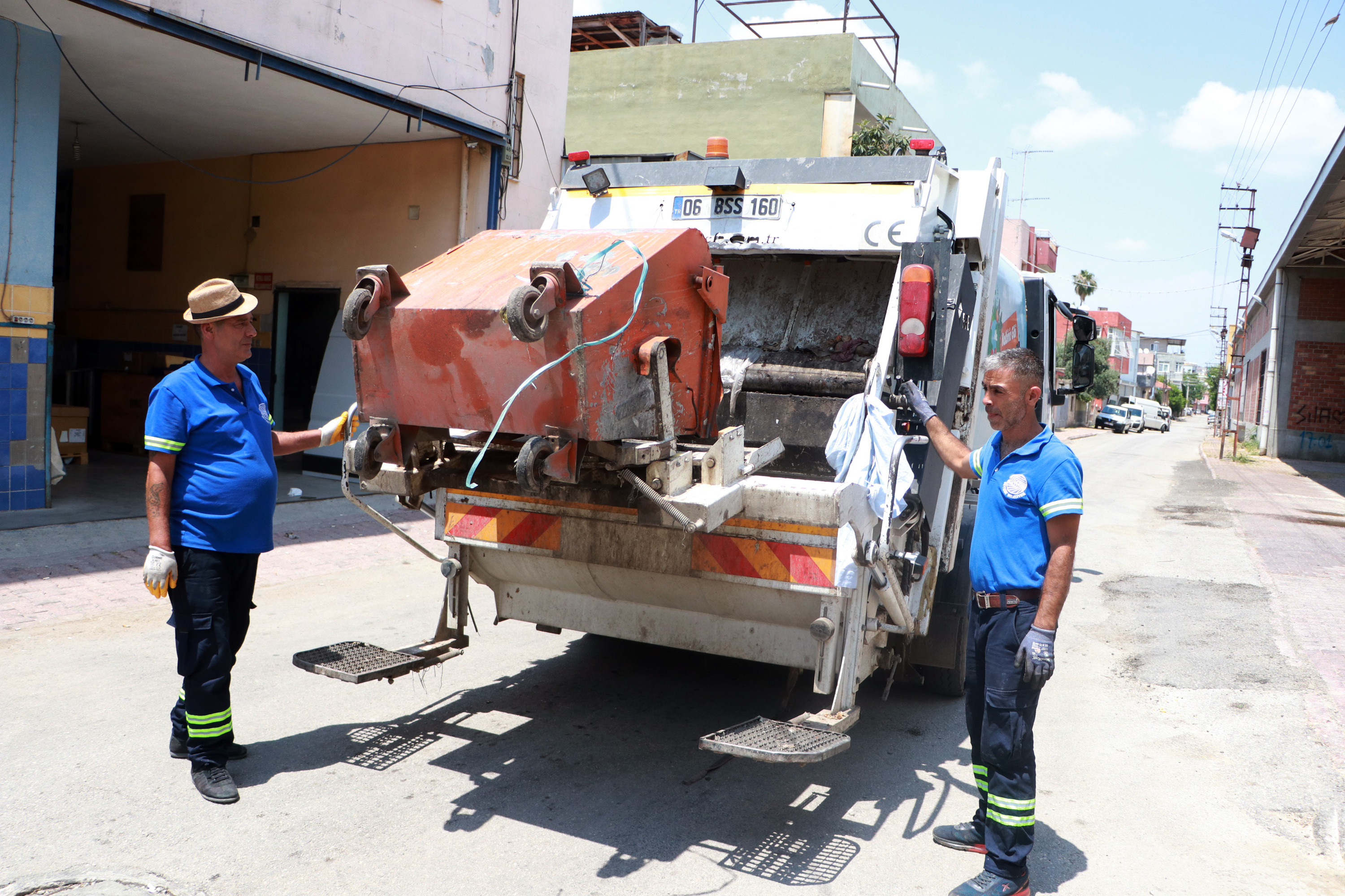 Türk Michael break dans ile Adana sokaklarını sallıyor - Resim : 4