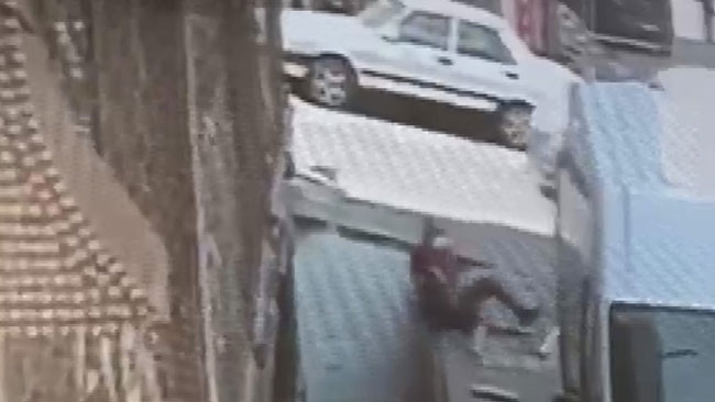 Bayrampaşa'da boruyla oyun hastanelik etti - Resim : 5