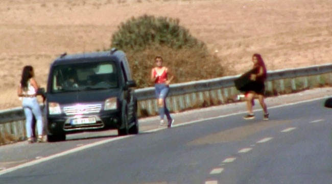 İlişki vaadiyle dolandırıcılık. Yakalanmamak için yaptıkları şoke etti - Resim : 2